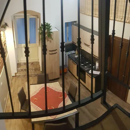 Holiday House Da Carlo CTA Exterior foto